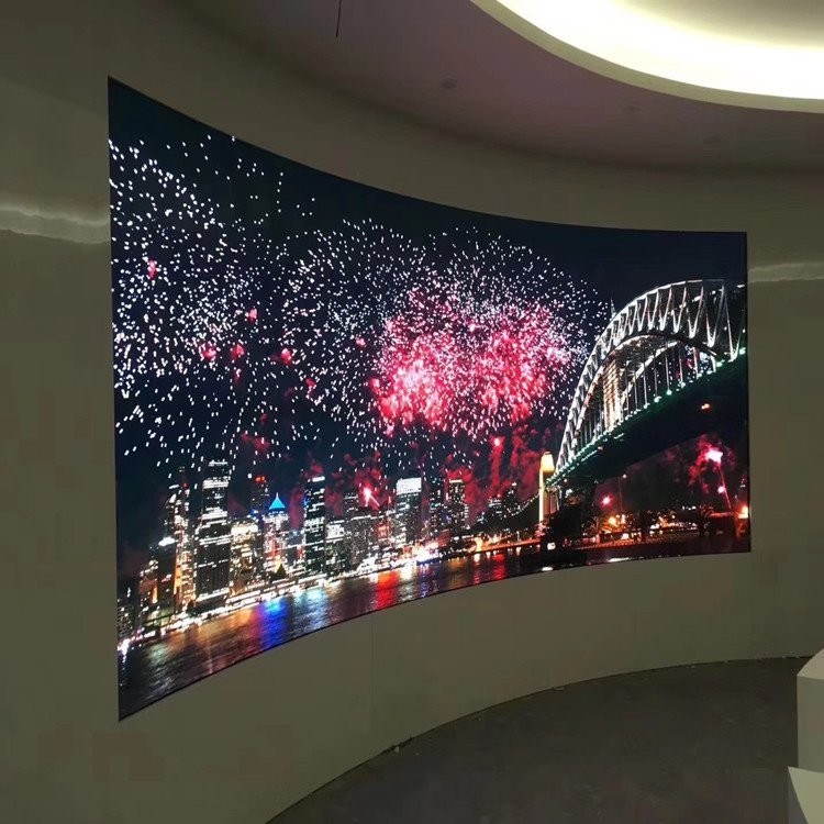 ป้องกันน้ํา P3.91 LED Video Wall Display หลายสี สําหรับภายใน