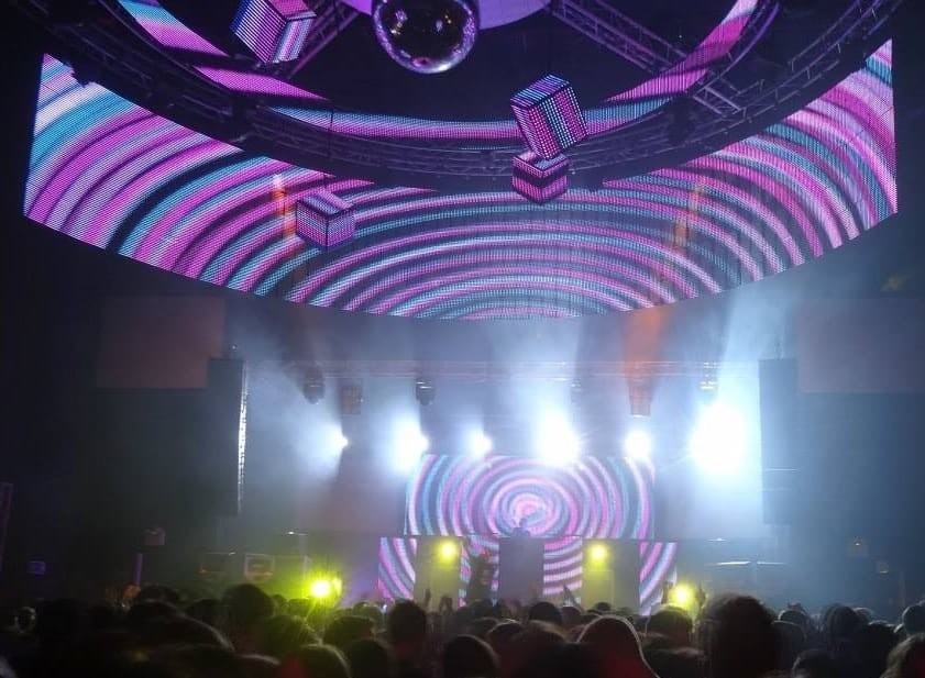 160x320mm สเตจ LED วิดีโอวอลล์ สําหรับงานต่างๆ