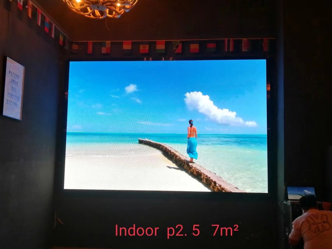 1000 บิต สเตจ แบคเกรนด์ LED Screen วัสดุอลูมิเนียมหลายประการ