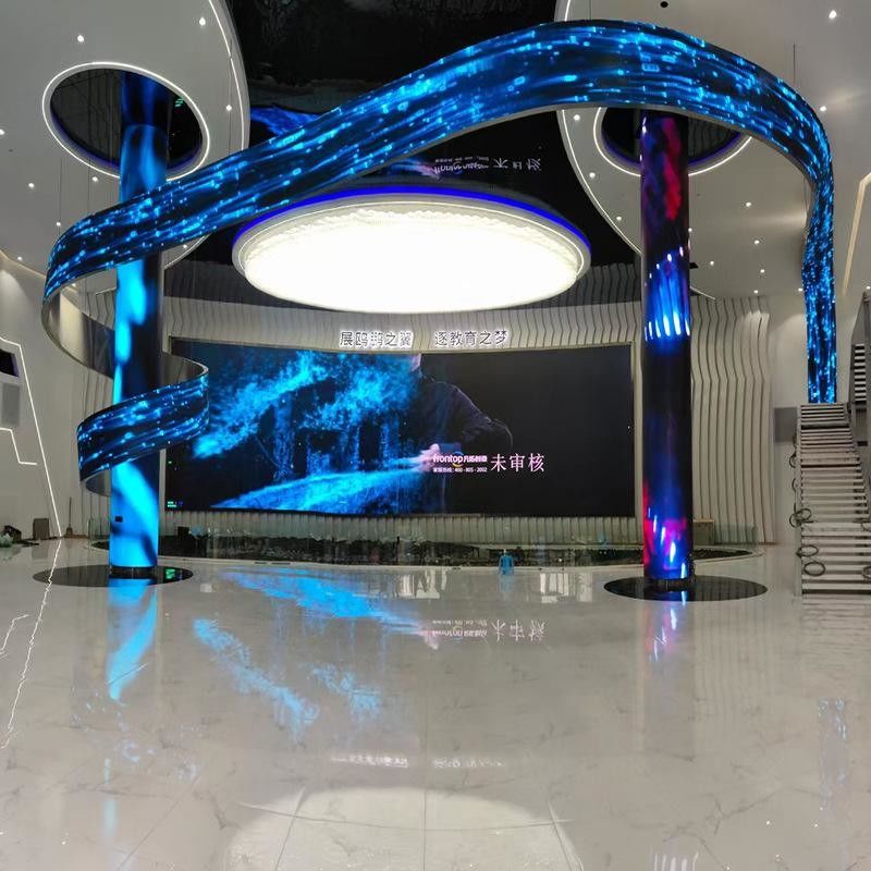 เทคโนโลยีจอใหม่ทางการค้า P2.5, จอ LED สีเต็มในห้อง
