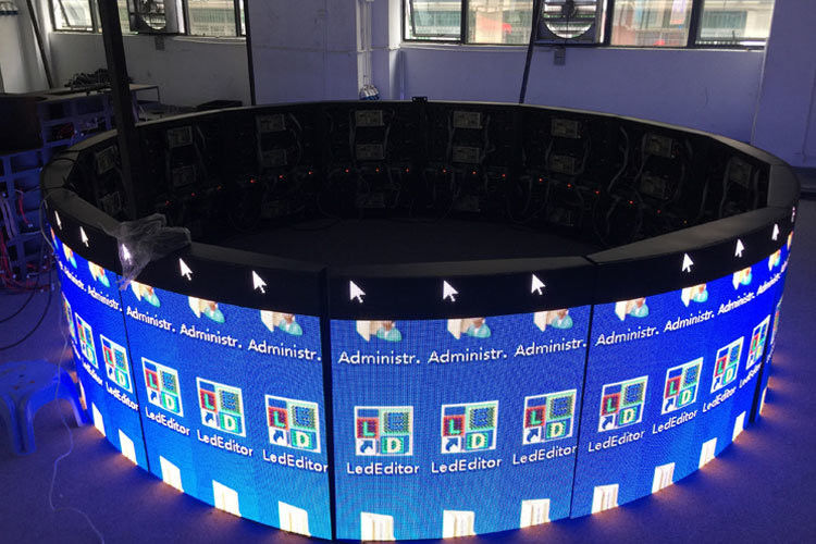 ผนังวีดีโอ LED ที่โค้งมุมไร้ผิวเคลือบ, ช่องแสดงสินค้า LED Display Soft Module